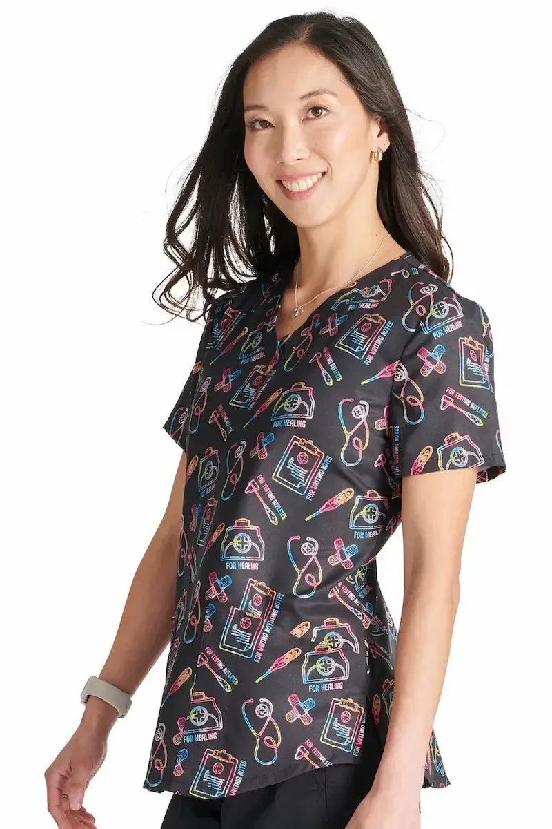 Cherokee Women's V-Neck Print Scrub Top | Caring Essentials