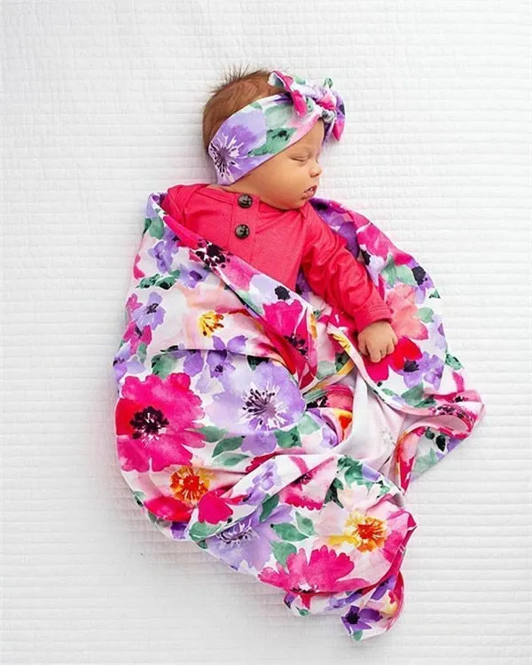 Olivia Bright Blooms Swaddle Set