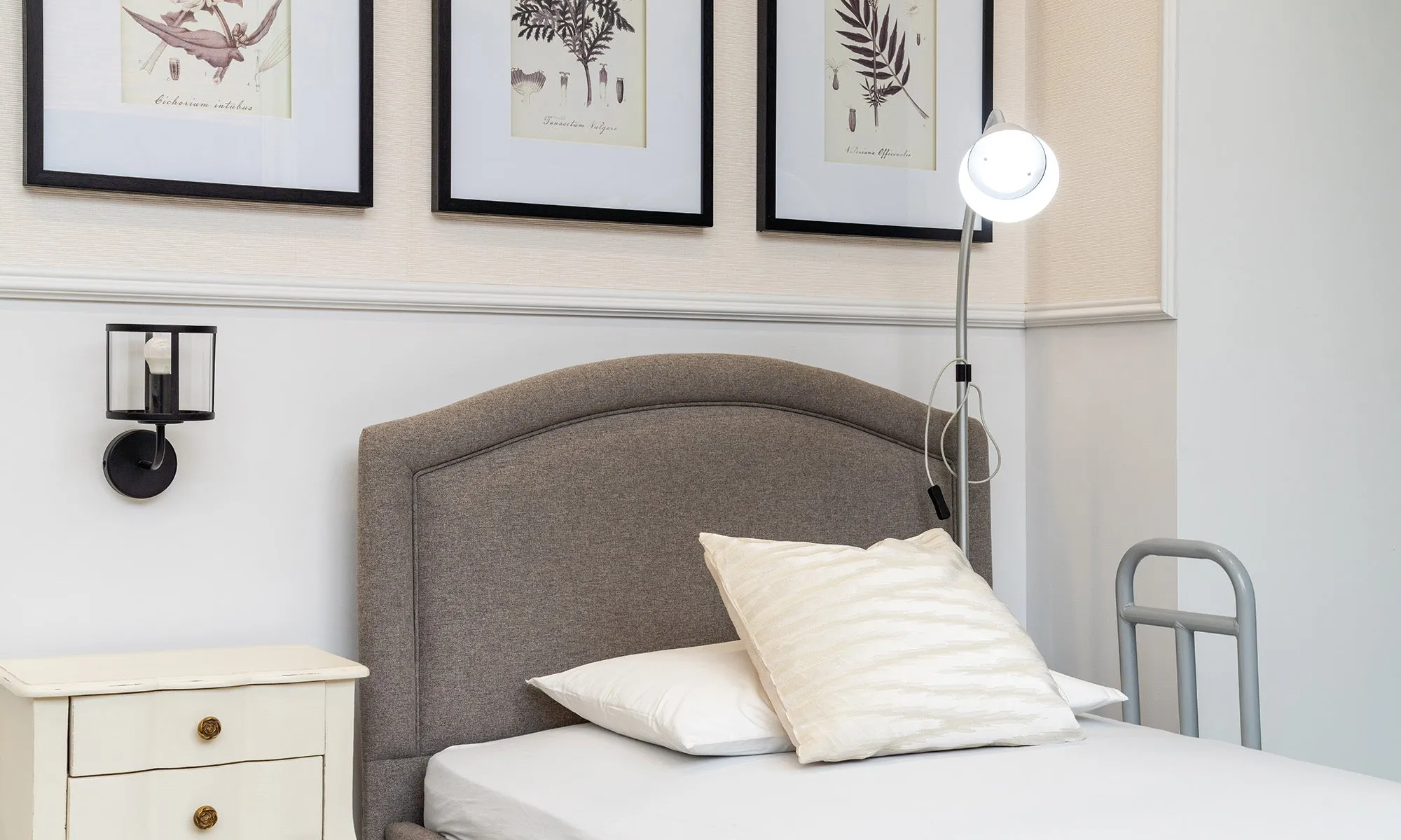 Overbed Reading Lamp