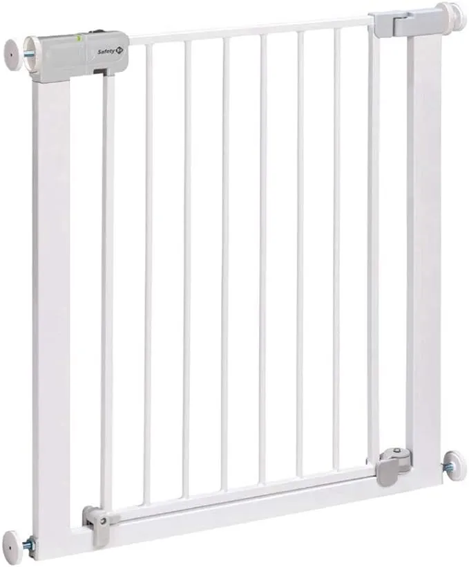 Safety1st. - Securtech auto close metal gate white